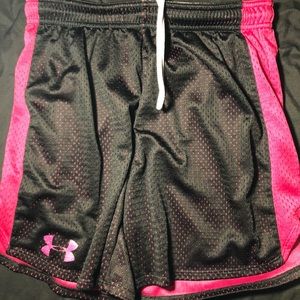 Basketball shorts